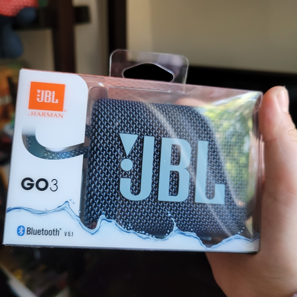 Jbl Bluetooth waterproof portable  speaker